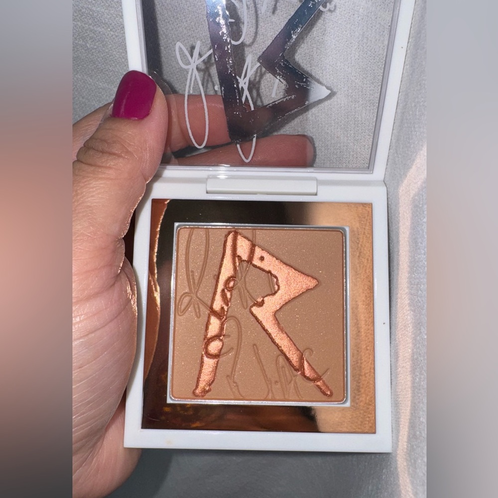 MAC x RiRi - Love, Rihanna Bronzing Powder✨LIMITED EDITION / Sold Out Bronzer! - Picture 5 of 10